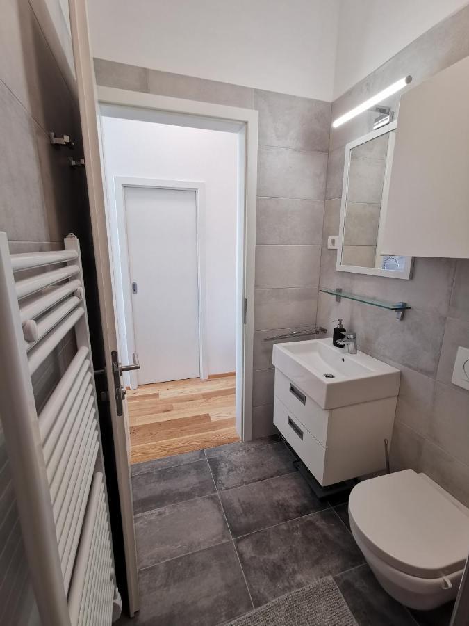Apartmaji Egis Koper Buitenkant foto