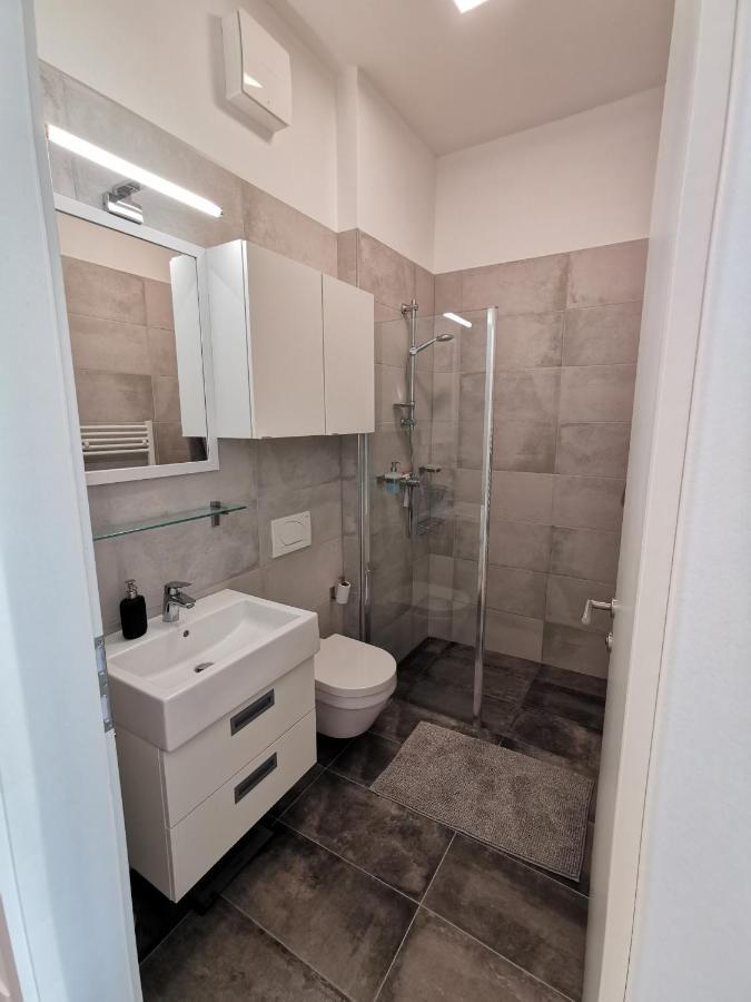 Apartmaji Egis Koper Buitenkant foto