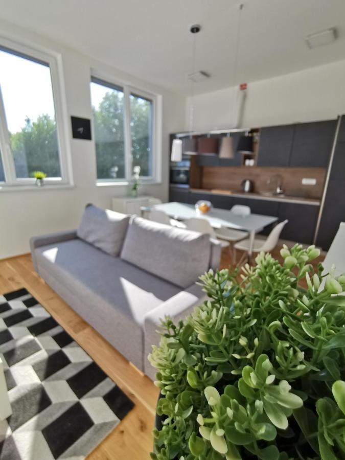 Apartmaji Egis Koper Buitenkant foto