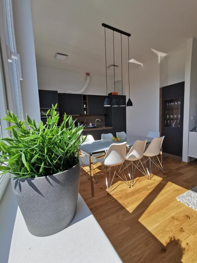 Apartmaji Egis Koper Buitenkant foto