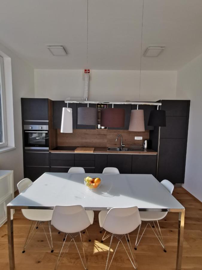 Apartmaji Egis Koper Buitenkant foto