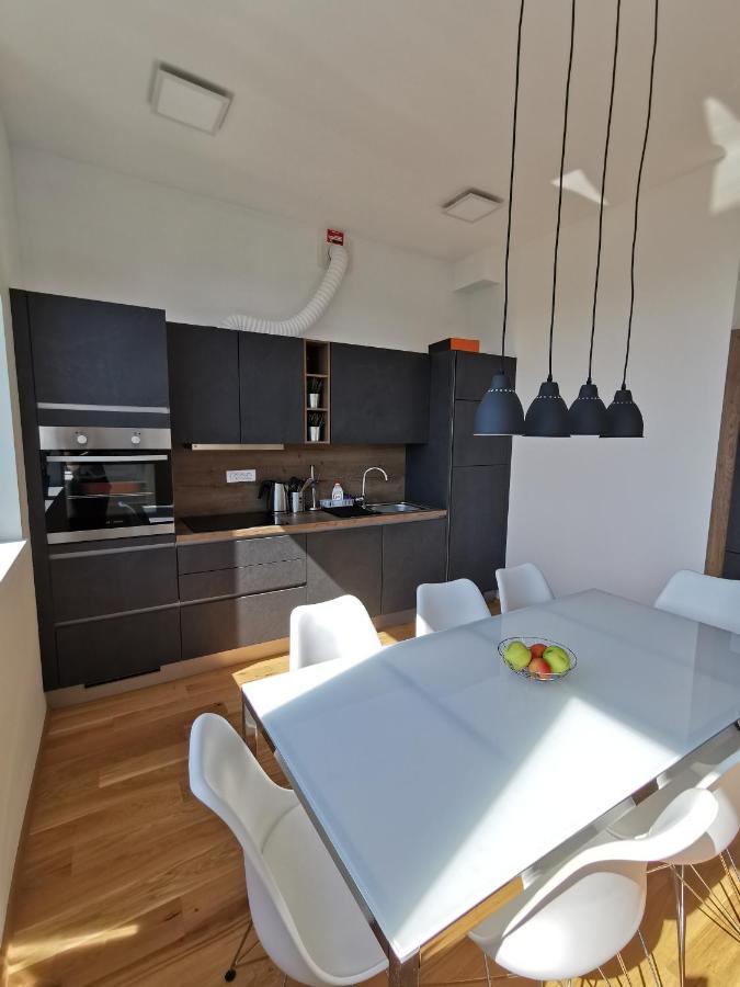 Apartmaji Egis Koper Buitenkant foto